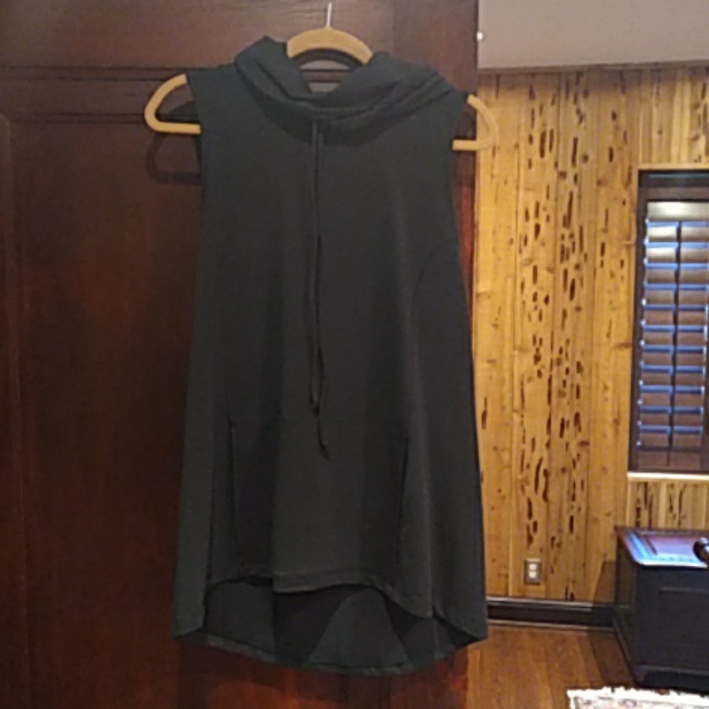 Calia. Ladies. Athletic Pullover Vest. Black. L